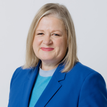 Julie-Reid-001.png